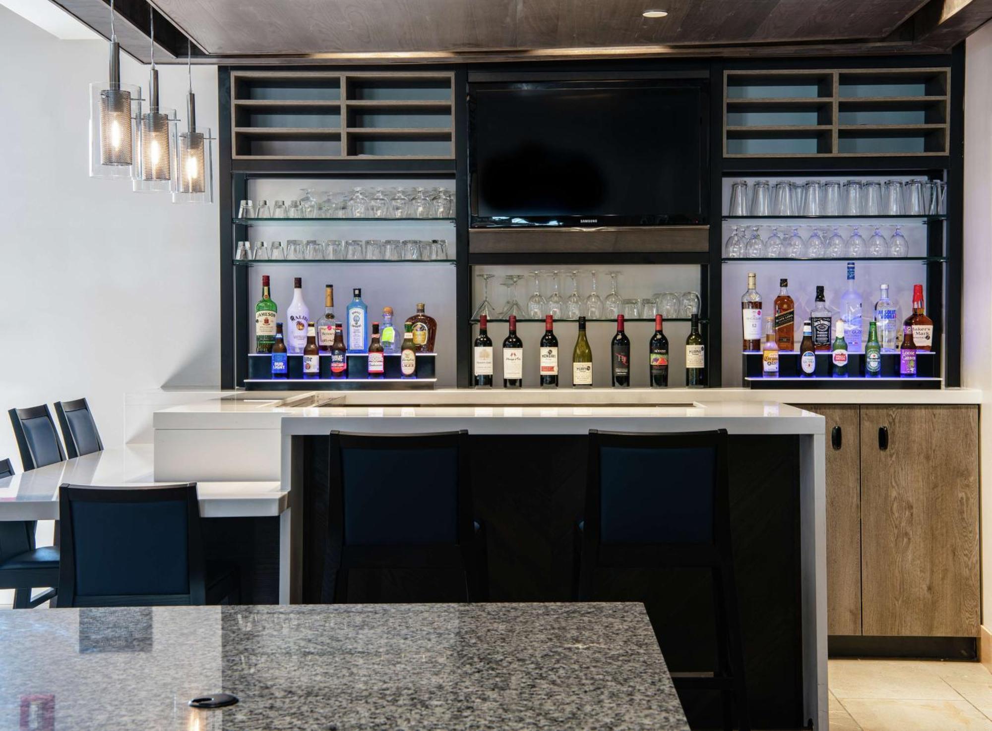 Hilton Garden Inn BWI Airport Лінтікум Екстер'єр фото