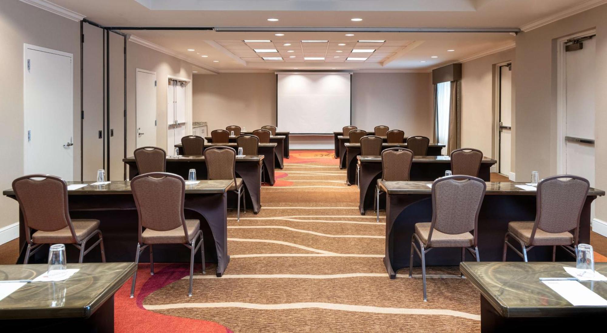 Hilton Garden Inn BWI Airport Лінтікум Екстер'єр фото