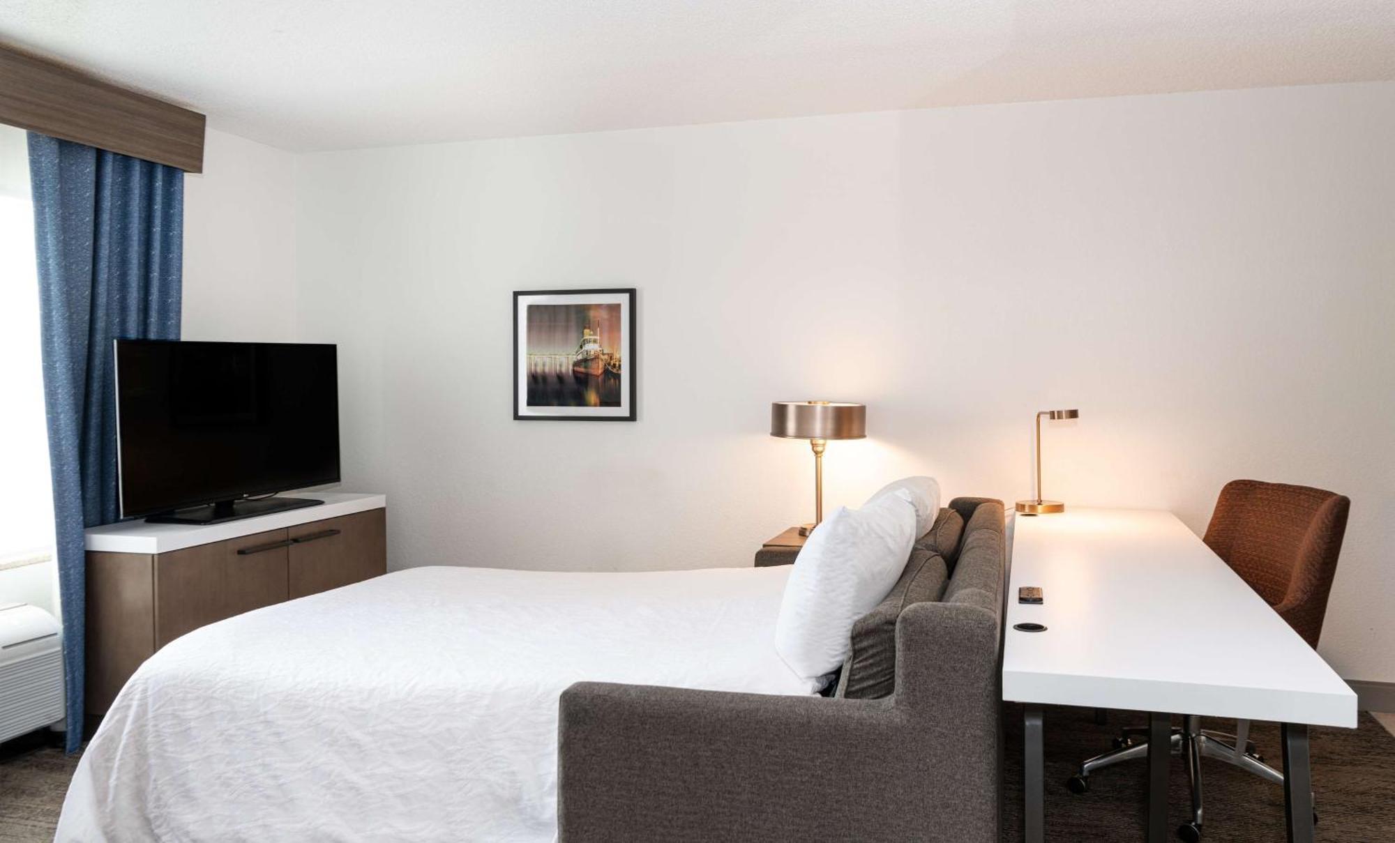 Hilton Garden Inn BWI Airport Лінтікум Екстер'єр фото